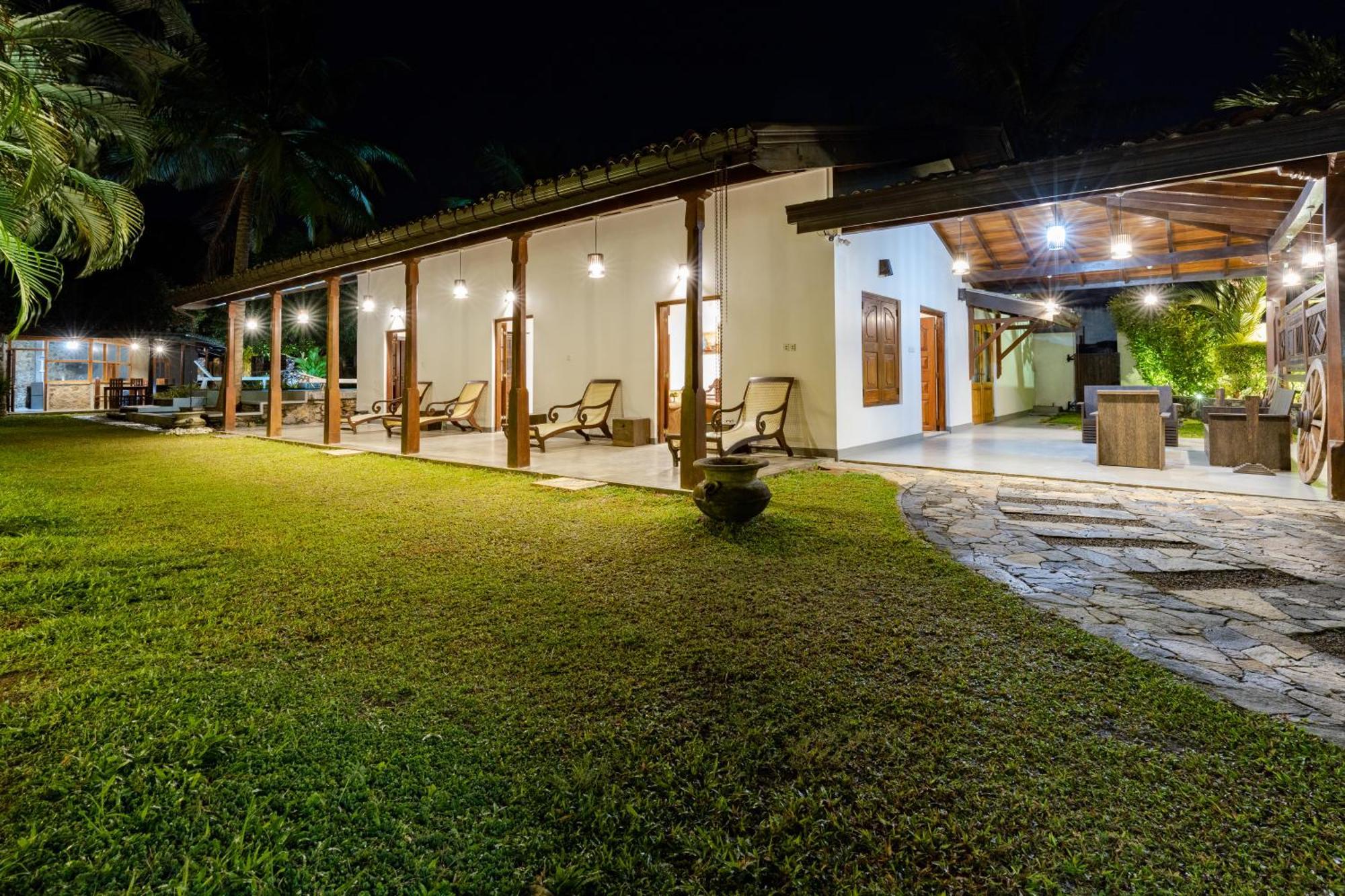 Villa Tangalle Lagoon Habitación foto